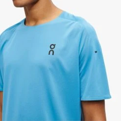 On Running Men's On Performance-T - 102.00419 -Goodr Sales Shop 102 00419 performance t ss22 niagara navy m g4 png