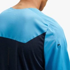 On Running Men's On Performance-T - 102.00419 -Goodr Sales Shop 102 00419 performance t ss22 niagara navy m g5 png