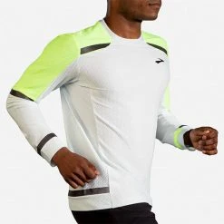 Men's Brooks Carbonite Long Sleeve Run Visible Collection 211354-041 13 Men's Brooks Carbonite Long Sleeve Run Visible Collection 211354-041 -Goodr Sales Shop 211354 041 MV Carbonite Long Sleeve