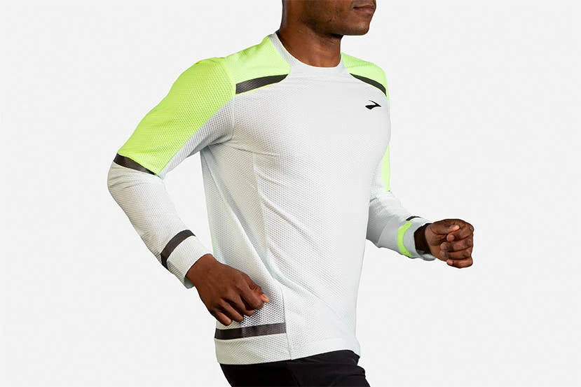 Men's Brooks Carbonite Long Sleeve Run Visible Collection 211354-041 8 Men's Brooks Carbonite Long Sleeve Run Visible Collection 211354-041 - Image 6