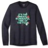 NEW! Men's Brooks "Runderful Time Of Year" Long Sleeves - 211362-075 -Goodr Sales Shop 211362 075 LF Run Merry Run Distance Graphic LS