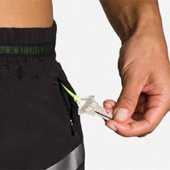 Women's Brooks Carbonite 4" Short Run Visible Collection - 221492-070 14 Women's Brooks Carbonite 4" Short Run Visible Collection - 221492-070 -Goodr Sales Shop 221492 070 D4 Carbonite 4in Short