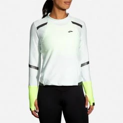 Women's Brooks Carbonite Long Sleeve Run Visible Collection - 221494-041 10 Women's Brooks Carbonite Long Sleeve Run Visible Collection - 221494-041 -Goodr Sales Shop 221494 041 MF Carbonite Long Sleeve