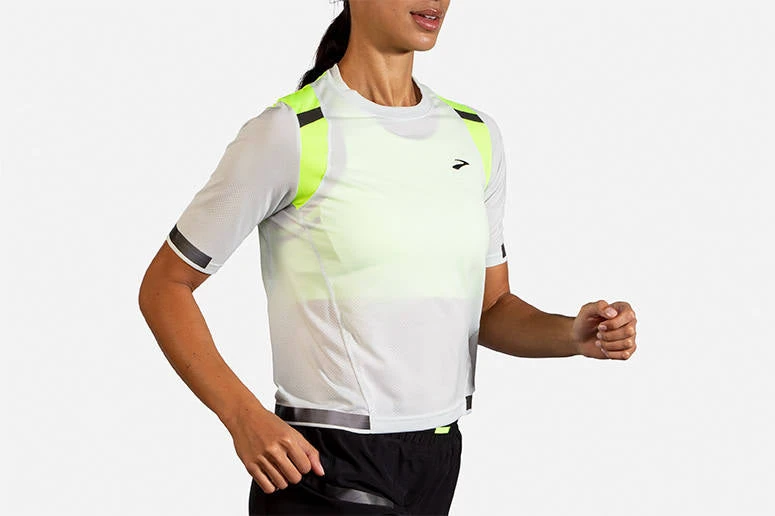 Women's Brooks Carbonite Short Sleeve Run Visible Collection - 221495-052 6 Women's Brooks Carbonite Short Sleeve Run Visible Collection - 221495-052 - Image 4