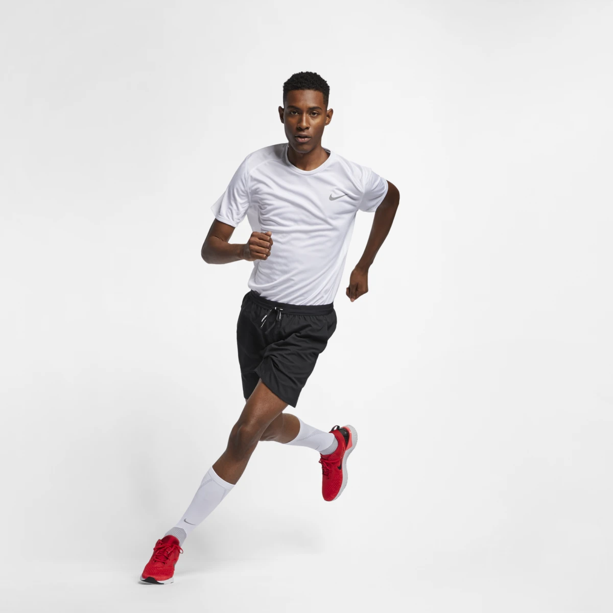 Men's Nike 7" Flex Stride Short AJ7779-010 5 Men's Nike 7" Flex Stride Short AJ7779-010 - Image 3