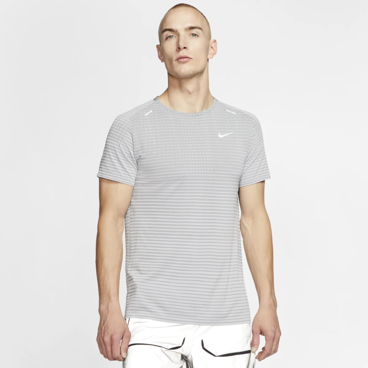 Men's Nike Techknit Ultra SS 4 Men's Nike Techknit Ultra SS - Image 2