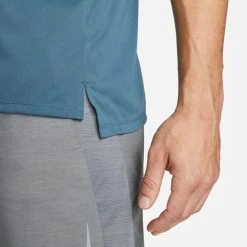 Men's Nike Rise 365 Short Sleeve - CZ9184-059 -Goodr Sales Shop CZ9184 059 PHSYM003