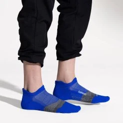 Feetures Elite Ultra Light Socks FEET-E55494 -Goodr Sales Shop E55494 3 900x 92a735cf 94fb 46a6 8f58 c881640f12be
