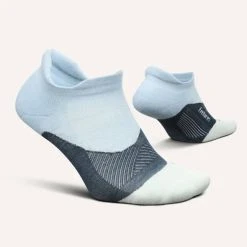 Feetures Max Cushion No Show Tab-FEET-EC50539 5 Feetures Max Cushion No Show Tab-FEET-EC50539 -Goodr Sales Shop EC50539 2 590x 4600b9f4 a461 4577 a0d2 8cbd632e10b1