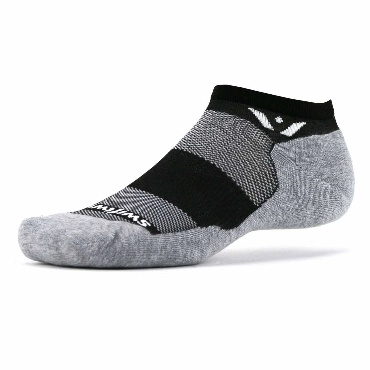 Swiftwick Maxus Zero Running Socks SWIF-ZN010ZZ 3 Swiftwick Maxus Zero Running Socks SWIF-ZN010ZZ